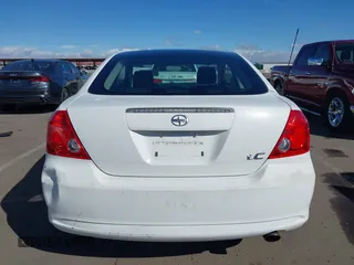2005 Scion tC with VIN JTKDE167850026021, listed as a IAAI auction lot 41709118 with 130,895 mi miles. Bid and sale history available at carsss.com. Image 16.