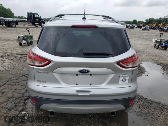 2013 Ford Escape SE with VIN 1FMCU0GX7DUA57262, listed as a Copart auction lot 59088705 with 157,201 mi miles and Salvage title. Bid and sale history available at DreamBid. Image 6.