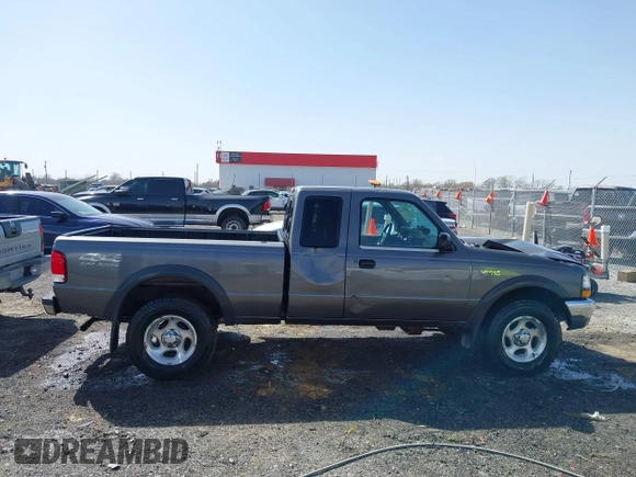 2000 Ford Ranger XLT with VIN 1FTZR15X9YPB33383, listed as a IAAI auction lot 41821934 with 176,899 mi miles and . Bid and sale history available at DreamBid. Image 13.