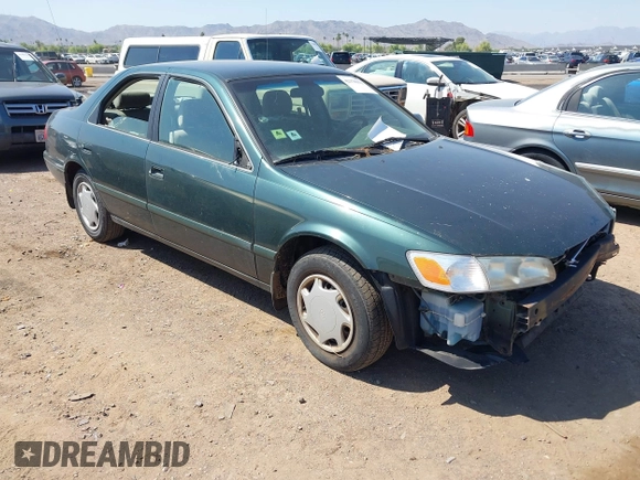 2000 Toyota Camry CE z VIN 4T1BG22K9YU931157, wystawiony jako IAAI lot #42370152 z przebiegiem 222 721 mil mil oraz . Historia ofert i sprzedaży dostępna na DreamBid. Obrazek 1.