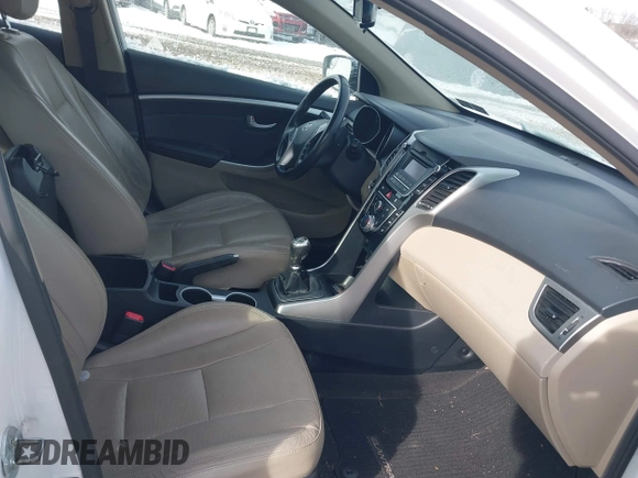 2014 Hyundai Elantra GT with VIN KMHD35LH2EU196462, listed as a IAAI auction lot 41374671 with 132,342 mi miles. Bid and sale history available at carsss.com. Image 5.