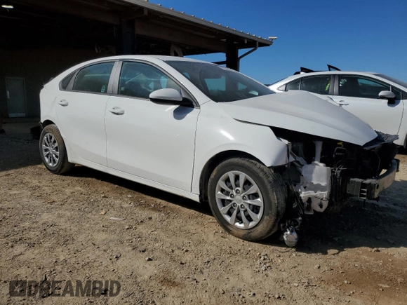 2021 Kia Forte FE with VIN 3KPF24AD6ME328078, listed as a Copart auction lot 47230145 with 83,997 mi miles and Salvage Title. Bid and sale history available at carsss.com. Image 4.