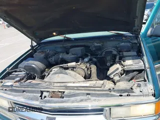 1997 Chevrolet Silverado 1500 with VIN 2GCEK19R0V1222296, listed as a IAAI auction lot 42195350 with 358,885 mi miles and . Bid and sale history available at DreamBid. Image 10.
