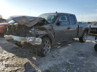 2010 GMC Sierra 1500 with VIN 1GTSCUEA7AZ284197, listed as a Copart auction lot 41985095 with Not Provided miles and Salvage Title. Bid and sale history available at DreamBid. Image 1.
