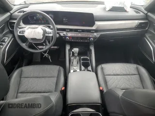 2024 Kia Telluride EX X-Line z VIN 5XYP3DGC9RG564041, wystawiony jako Copart lot #52851745 z przebiegiem 2 878 mil mil oraz Szkoda całkowita • Salvage title. Historia ofert i sprzedaży dostępna na DreamBid. Obrazek 8.
