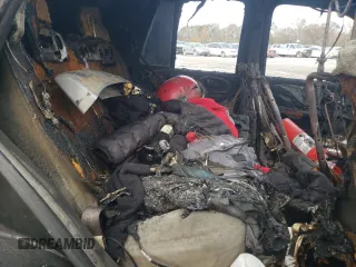 2005 Chevrolet TrailBlazer LS with VIN 1GNDS13S452121647, listed as a Copart auction lot 76577833 with 0 mi miles and Salvage Title. Bid and sale history available at carsss.com. Image 11.