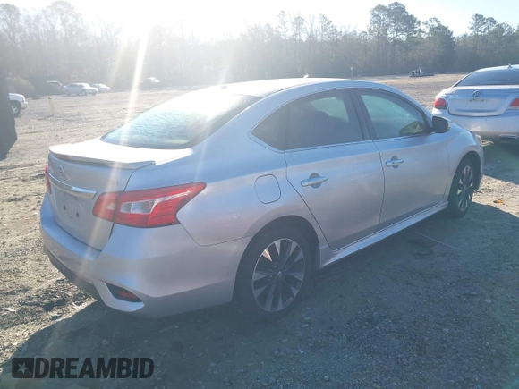 2017 Nissan Sentra SR z VIN 3N1AB7AP0HY230144, wystawiony jako IAAI lot #41826101 z przebiegiem 166 087 mil mil oraz . Historia ofert i sprzedaży dostępna na DreamBid. Obrazek 4.