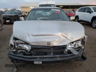 1995 Honda Accord LX with VIN 1HGCD5638SA151859, listed as a Copart auction lot 85007704 with 137,901 mi miles and Salvage Title. Bid and sale history available at carsss.com. Image 5.