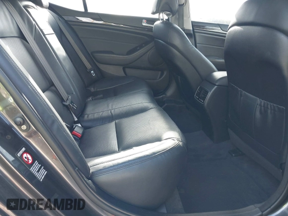 2016 Kia Cadenza Premium with VIN KNALN4D76G5207273, listed as a IAAI auction lot 42018231 with 92,460 mi miles. Bid and sale history available at carsss.com. Image 8.