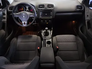2012 Volkswagen Golf TDI с VIN WVWNM7AJ2CW132110, выставлен на аукционе Copart как лот 68675924 с пробегом 146 279 миль миль и Списание • Salvage title. История ставок и продаж доступна на DreamBid. Изображение 8.