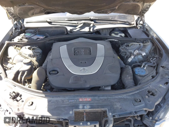 2007 Mercedes-Benz S 550 with VIN WDDNG71X87A070944, listed as a IAAI auction lot 41827529 with 267,847 mi miles and . Bid and sale history available at carsss.com. Image 10.