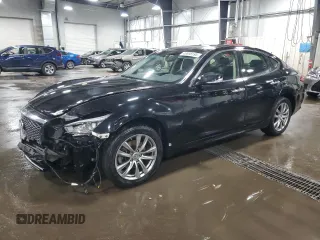 2015 Infiniti Q70 z VIN JN1BY1AR2FM560787, wystawiony jako Copart lot #48898195 z przebiegiem 104 482 mil mil oraz Szkoda całkowita • Salvage title. Historia ofert i sprzedaży dostępna na DreamBid. Obrazek 1.