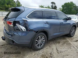 2018 Toyota Highlander SE with VIN 5TDJZRFH9JS858688, listed as a Copart auction lot 55343275 with 103,287 mi miles and Salvage title. Bid and sale history available at DreamBid. Image 3.