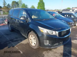 2016 Kia Sedona LX with VIN KNDMB5C15G6090413, listed as a IAAI auction lot 41991231 with 162,326 mi miles. Bid and sale history available at carsss.com. Image 1.