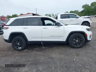 2023 Jeep Grand Cherokee Limited with VIN 1C4RJGBGXPC544537, listed as a IAAI auction lot 42421312 with 61,321 mi miles and . Bid and sale history available at DreamBid. Image 13.