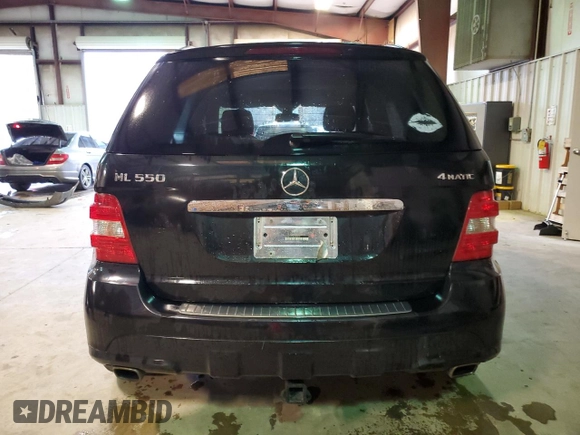 2008 Mercedes-Benz M 550 with VIN 4JGBB72E08A323275, listed as a Copart auction lot 47591665 with 157,076 mi miles and Salvage title. Bid and sale history available at DreamBid. Image 6.