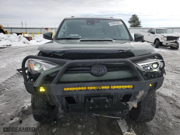2022 Toyota 4Runner TRD Off Road Premium with VIN JTERU5JR8N6036993, listed as a Copart auction lot 45885305 with 30,414 mi miles and Salvage Title. Bid and sale history available at carsss.com. Image 5.