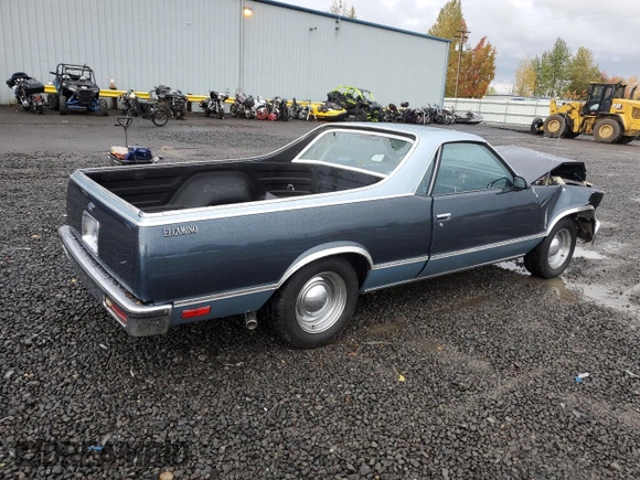 1986 Chevrolet El Camino z VIN 3GCCW80Z5GS902512, wystawiony jako Copart lot #78267624 z przebiegiem 15 481 mil mil oraz Szkoda całkowita • Salvage title. Historia ofert i sprzedaży dostępna na DreamBid. Obrazek 3.