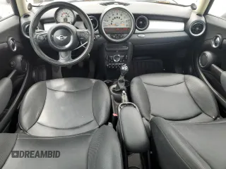 2011 MINI Hardtop with VIN WMWSU3C51BT183770, listed as a Copart auction lot 57337375 with 109,216 mi miles and Clean Title. Bid and sale history available at DreamBid. Image 8.