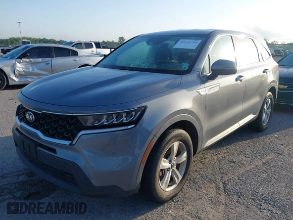 2021 Kia Sorento LX with VIN 5XYRG4LC3MG032683, listed as a IAAI auction lot 42233724 with 110,566 mi miles and . Bid and sale history available at DreamBid. Image 17.