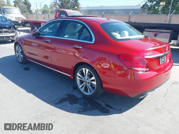 2018 Mercedes-Benz C 300 with VIN 55SWF4JB4JU264839, listed as a IAAI auction lot 42500465 with 28,115 mi miles and . Bid and sale history available at DreamBid. Image 3.