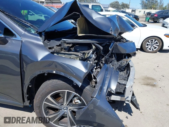 2024 Lexus RX 350h z VIN 2T2BBMCA3RC042093, wystawiony jako IAAI lot #42703983 z przebiegiem 24 179 mil mil oraz . Historia ofert i sprzedaży dostępna na DreamBid. Obrazek 6.