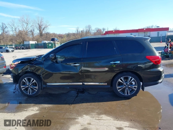 2017 Nissan Pathfinder SL with VIN 5N1DR2MM8HC672040, listed as a IAAI auction lot 41853921 with 168,877 mi miles. Bid and sale history available at carsss.com. Image 14.