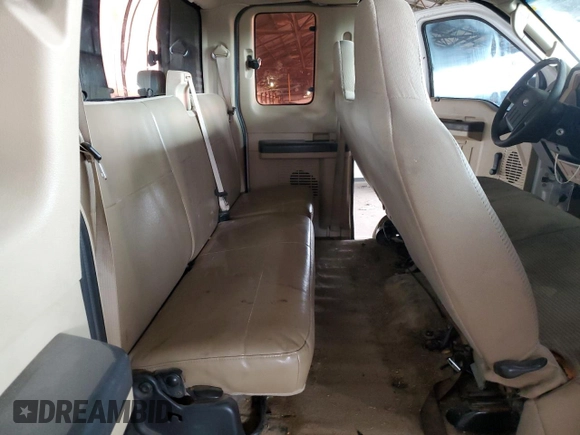 2008 Ford Super Duty F-250 SRW XL with VIN 1FTSX20Y68ED45859, listed as a Copart auction lot 48978735 with 438,078 mi miles and Salvage Title. Bid and sale history available at carsss.com. Image 10.