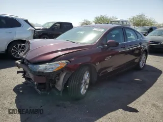 2017 Ford Fusion SE with VIN 3FA6P0H77HR105661, listed as a Copart auction lot 62008595 with 73,718 mi miles and Salvage title. Bid and sale history available at DreamBid. Image 1.
