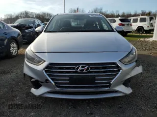2019 Hyundai Accent SE with VIN 3KPC24A32KE077681, listed as a Copart auction lot 80588843 with 74,222 mi miles. Bid and sale history available at carsss.com. Image 5.