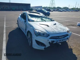 2015 Hyundai Genesis Coupe Ultimate z VIN KMHHU6KJ4FU124849, wystawiony jako IAAI lot #42647192 z przebiegiem 79 892 mil mil oraz . Historia ofert i sprzedaży dostępna na DreamBid. Obrazek 1.