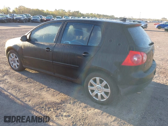 2008 Volkswagen Rabbit S z VIN WVWDB71KX8W331634, wystawiony jako IAAI lot #41822205 z przebiegiem 176 502 mil mil oraz . Historia ofert i sprzedaży dostępna na DreamBid. Obrazek 3.