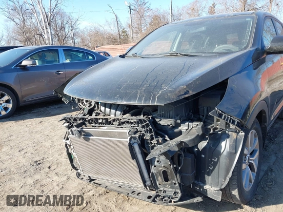 2015 Kia Sportage LX with VIN KNDPB3AC8F7761989, listed as a IAAI auction lot 41787389 with 31,706 mi miles and . Bid and sale history available at DreamBid. Image 17.