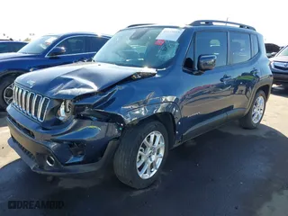 2021 Jeep Renegade Latitude with VIN ZACNJCBB9MPN19824, listed as a IAAI auction lot 41659015 with NaN miles. Bid and sale history available at carsss.com. Image 17.