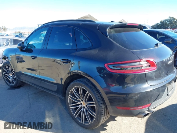 2017 Porsche Macan S z VIN WP1AB2A51HLB18359, wystawiony jako IAAI lot #38444456 z przebiegiem 59 928 mil mil oraz . Historia ofert i sprzedaży dostępna na DreamBid. Obrazek 3.