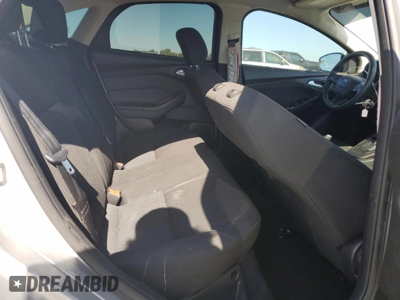 2018 Ford Focus SE with VIN 1FADP3FE4JL308909, listed as a Copart auction lot 61489005 with 58,613 mi miles and Salvage title. Bid and sale history available at DreamBid. Image 10.