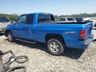 1998 Dodge Ram 1500 with VIN 1B7HC13Z7WJ139829, listed as a Copart auction lot 69193324 with 145,935 mi miles and Salvage Title. Bid and sale history available at carsss.com. Image 2.