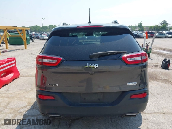 2018 Jeep Cherokee Latitude Plus z VIN 1C4PJMLX7JD515387, wystawiony jako IAAI lot #42459564 z przebiegiem 104 837 mil mil oraz . Historia ofert i sprzedaży dostępna na DreamBid. Obrazek 16.