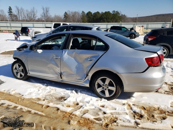 2012 Volkswagen Jetta Sedan TDI w/Premium with VIN 3VWLL7AJXCM038466, listed as a Copart auction lot 87885425 with 264,882 mi miles and Salvage Title. Bid and sale history available at carsss.com. Image 2.