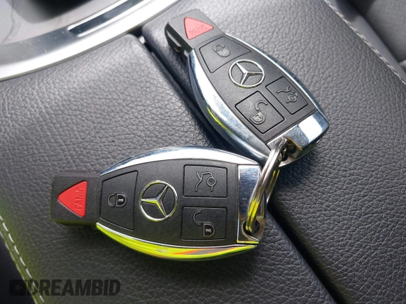 2016 Mercedes-Benz C 300 Luxury with VIN 55SWF4KB0GU138307, listed as a IAAI auction lot 42493236 with 71,342 mi miles and . Bid and sale history available at DreamBid. Image 11.