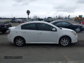 2010 Nissan Sentra SR with VIN 3N1AB6AP1AL694136, listed as a IAAI auction lot 42207837 with 113,018 mi miles and . Bid and sale history available at DreamBid. Image 13.