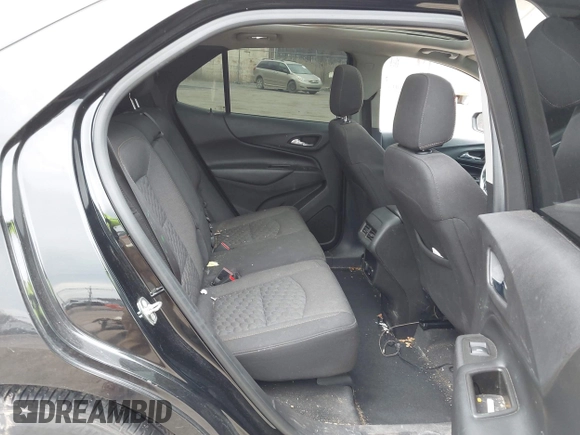 2018 Chevrolet Equinox LT with VIN 3GNAXSEV8JL405552, listed as a IAAI auction lot 41907929 with 89,243 mi miles. Bid and sale history available at carsss.com. Image 8.