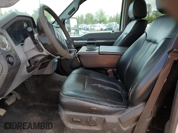 2012 Ford F-350 Platinum z VIN 1FT7W3B61CEB01488, wystawiony jako Copart lot #57675365 z przebiegiem 450 605 mil mil oraz Szkoda całkowita • Salvage title. Historia ofert i sprzedaży dostępna na DreamBid. Obrazek 7.