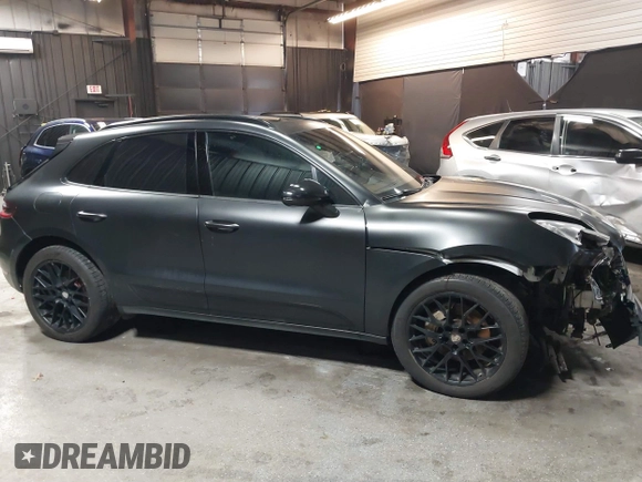 2015 Porsche Macan S with VIN WP1AB2A55FLB62653, listed as a IAAI auction lot 41733814 with 83,931 mi miles and . Bid and sale history available at DreamBid. Image 13.