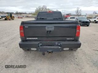 2015 GMC Sierra 3500HD Denali z VIN 1GT424E80FF506967, wystawiony jako Copart lot #49715055 z przebiegiem 191 033 mil mil oraz Czysty tytuł • Clean title. Historia ofert i sprzedaży dostępna na DreamBid. Obrazek 6.