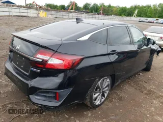 2018 Honda Clarity Plug-In Hybrid with VIN JHMZC5F18JC014058, listed as a Copart auction lot 55027004 with 68,476 mi miles. Bid and sale history available at carsss.com. Image 3.