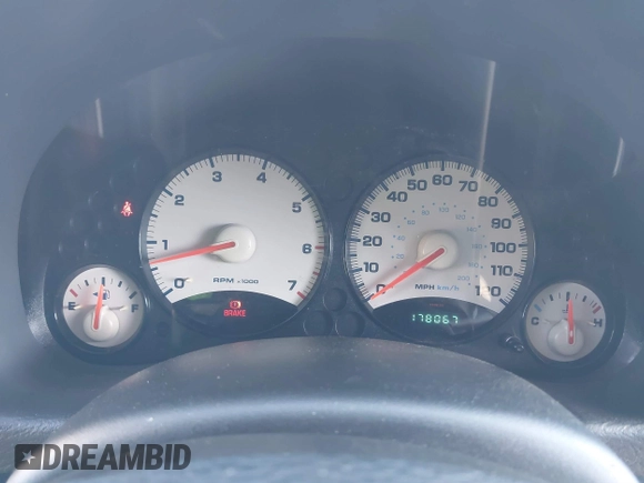 2004 Jeep Liberty Sport with VIN 1J4GL48K24W303510, listed as a IAAI auction lot 41660788 with 178,067 mi miles. Bid and sale history available at carsss.com. Image 7.