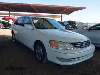 2003 Toyota Avalon XL z VIN 4T1BF28B23U293241, wystawiony jako IAAI lot #42460524 z przebiegiem 178 954 mil mil oraz . Historia ofert i sprzedaży dostępna na DreamBid. Obrazek 1.