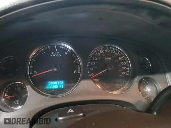 2009 Chevrolet Tahoe LS with VIN 1GNFC13019R276643, listed as a Copart auction lot 43242215 with 226,205 mi miles and Salvage title. Bid and sale history available at DreamBid. Image 9.