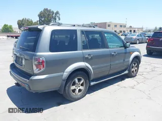 2007 Honda Pilot EX-L with VIN 5FNYF18587B015655, listed as a IAAI auction lot 42485193 with 293,684 mi miles and . Bid and sale history available at DreamBid. Image 4.